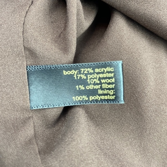 Outback Red Mini Skirt- Size 4 - Picture 13 of 13